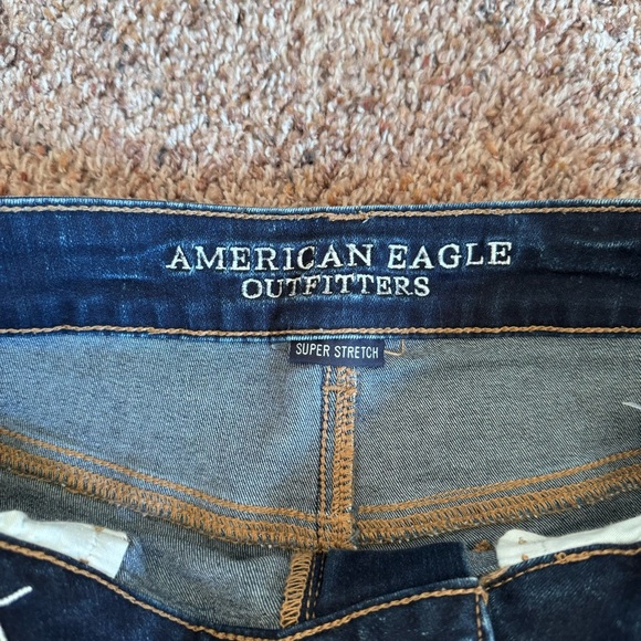 American Eagle Midi Shorts - Picture 2 of 5